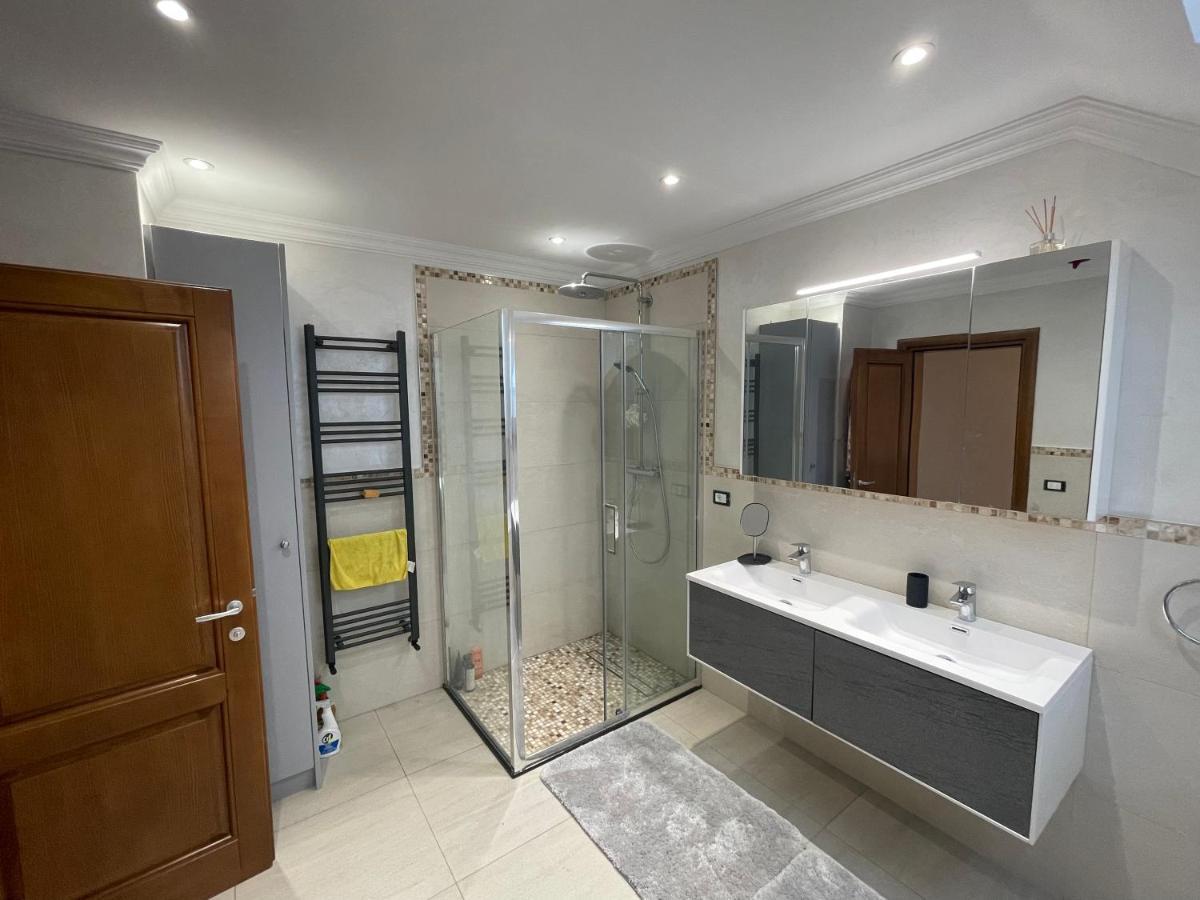Vila Sunny House Sučava Exteriér fotografie