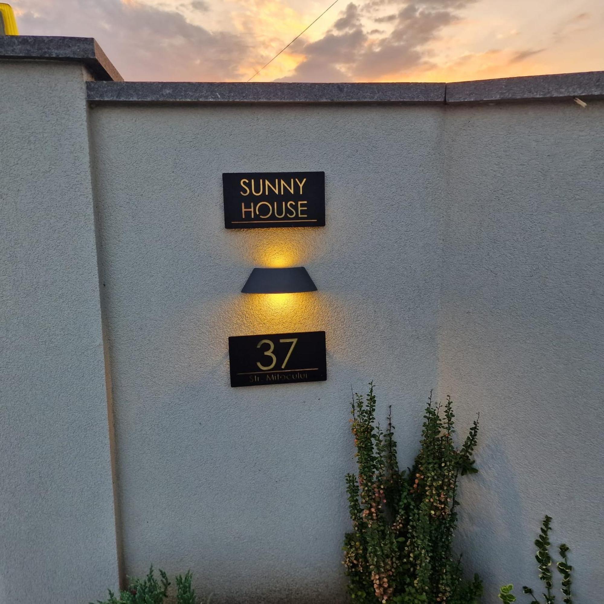 Vila Sunny House Sučava Exteriér fotografie